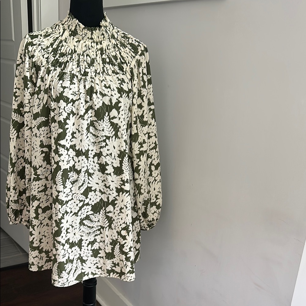 Floral Print dress with Long Sleeves